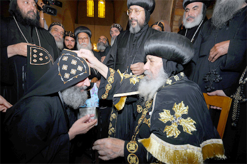 Pope Shenouda visits the Monastery, May 2009